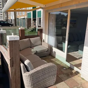 https://apt-strandzicht-ground-floor.zandvoort-hotels.com